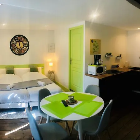 La Maison Du Voyage Homestay Damblain